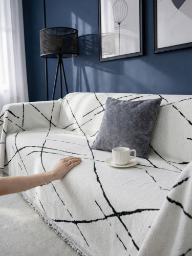 Покрывало LUNGO TEMPO WHITE 180*340 от DECOR MAGIC