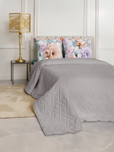 Покрывало GRANDE ADRIA DOVE 240х260 от DECOR MAGIC