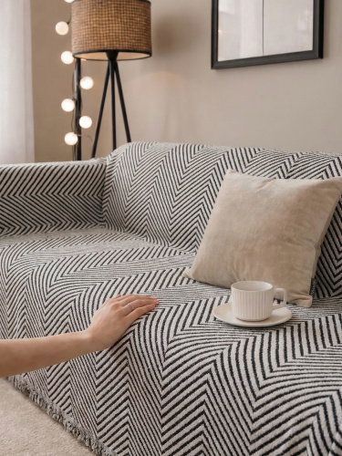 Покрывало LUNGO RATE  WHITE 180*340 от DECOR MAGIC