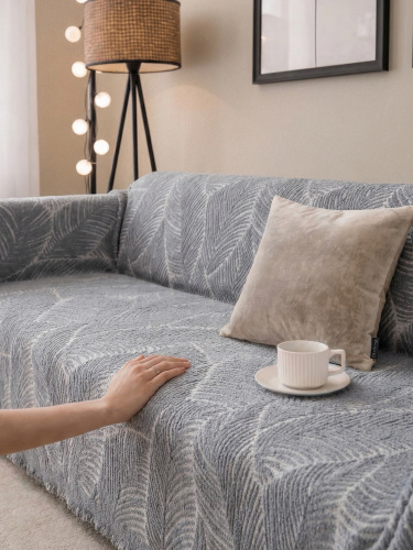 Покрывало LUNGO ELFE GREY 180*340 от DECOR MAGIC