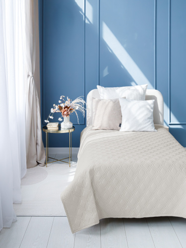 Покрывало LOGO FOX WHITE 150x230 от DECOR MAGIC