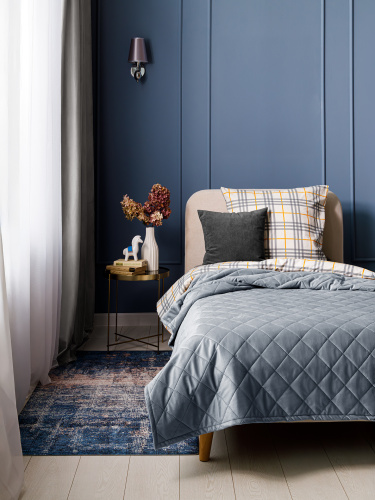 Покрывало LANA MONACO SMOKE 150*210 от DECOR MAGIC