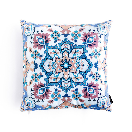 Декоративная подушка PASSION 45*45 см от DECOR MAGIC